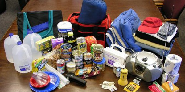 UE ne recomandă să ne pregătim un kit de urgență cu provizii pentru 72 de ore