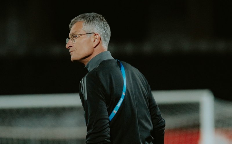 Sabău are așteptări mari înaintea duelului cu FCSB: "Trebuie să ne prezentăm bine, fizic și mental"