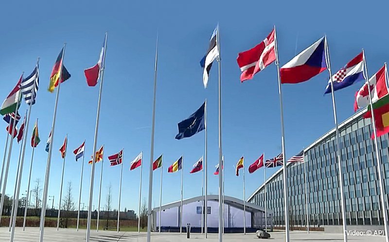 Americanii vor ca statele NATO să aloce 5% pentru apărare. De unde ar putea fi „tăiați” banii