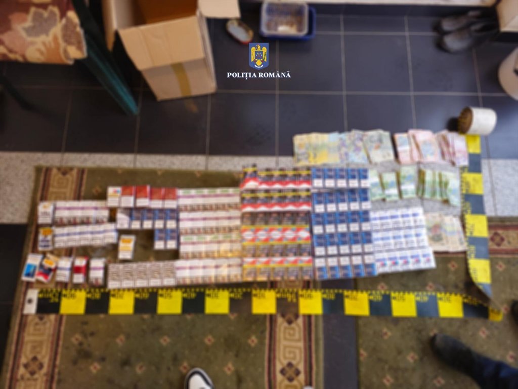 Rețea de contrabandă cu țigări, descoperită de polițiștii din Cluj. Peste 12.000 de țigarete confiscate