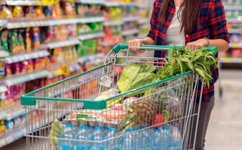 Programul maganizelor din Cluj de Paște. Când e ÎNCHIS la Auchan, Lidl, Kaufland, Mega Image