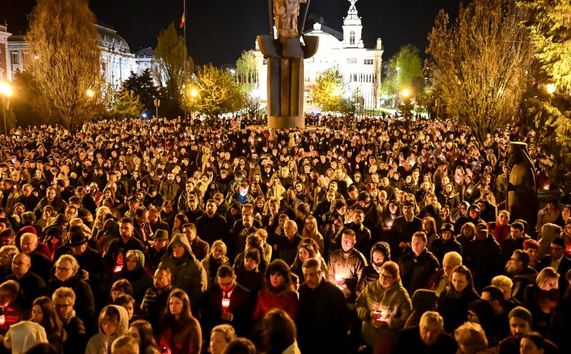 Mii de credincioși au participat la slujba de Înviere de la Catedrala Mitropolitană din Cluj-Napoca
