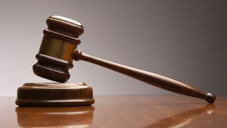 Controversele din jurul sentinței Curții de Apel Ploiești. Instanțele, asaltate de acțiuni pentru anularea hotărârii CCR