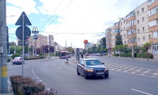 Pietonii "kamikaze" din Cluj, în sfârşit amendaţi de poliţişti