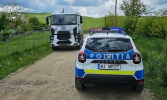 Accident mortal în Cluj. O femeie și un copil de trei ani au murit după ce au căzut din căruță