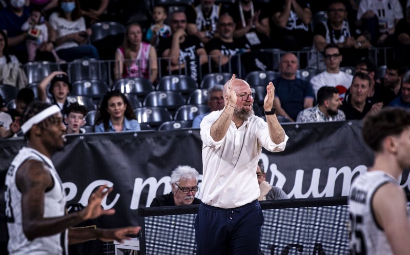 U-BT a câștigat primul meci cu CS Vâlcea, iar Silvășan așteaptă noi victorii: "Lucrurile sunt în mâinile noastre"