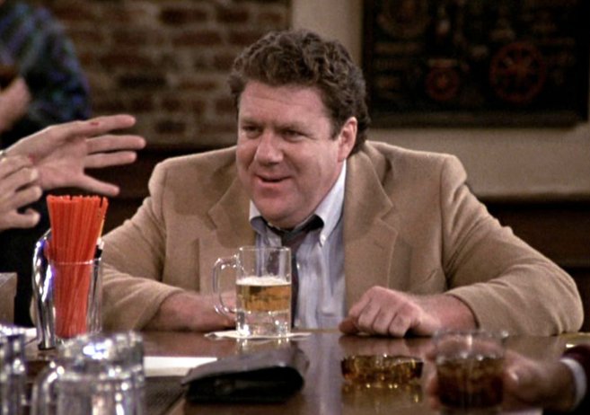A murit actorul american George Wendt, celebru mai ales pentru rolul lui Norm din serialul „Cheers”