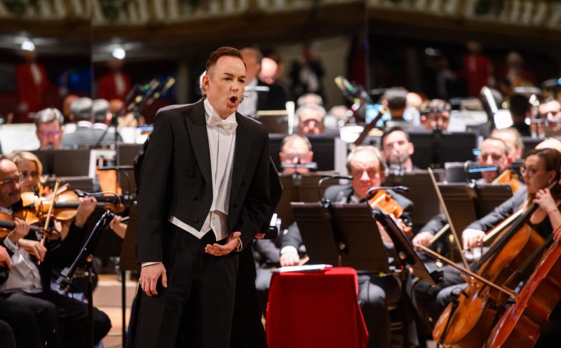 De la Met, în Parcul Central: Stephen Costello, „tenorul prestigios, cu voce irezistibilă”, în recital gratuit la Cluj – Napoca