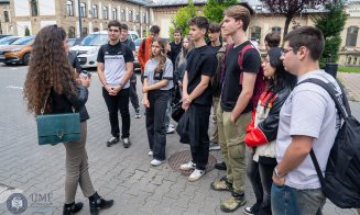 Ziua Porților Deschise la UMF: Ești curios să afli cum e să fii medicinist la Cluj-Napoca? Hai să vezi cu ochii tăi!