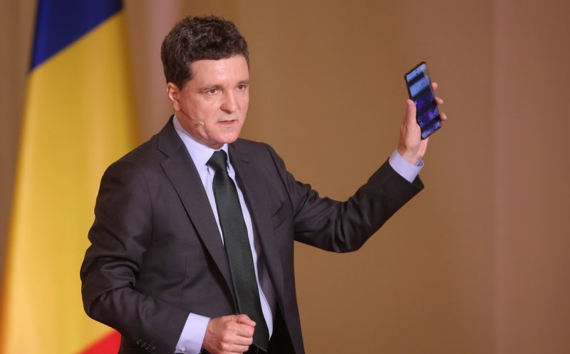 Ține legătura cu noul președinte pe WhatsApp! Nicușor Dan a anunțat numărul de telefon la care i se pot trimite mesaje