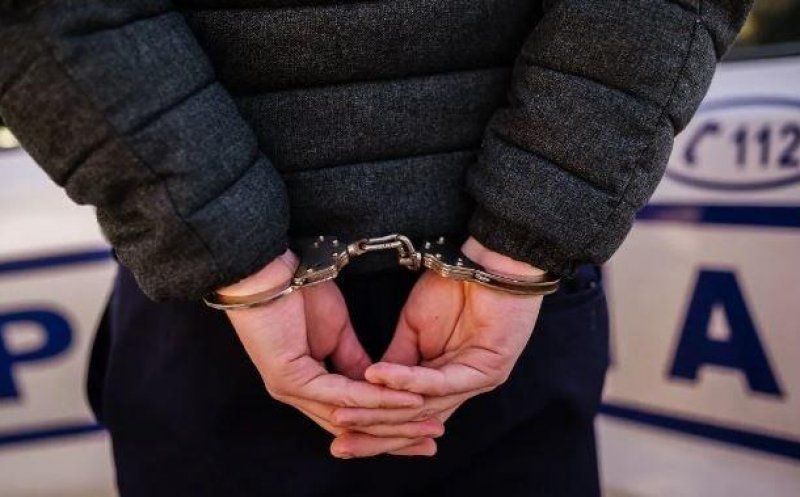 Bărbat din județul Cluj, arestat preventiv de polițiști. A încălcat ordinul de protecție față de mama sa