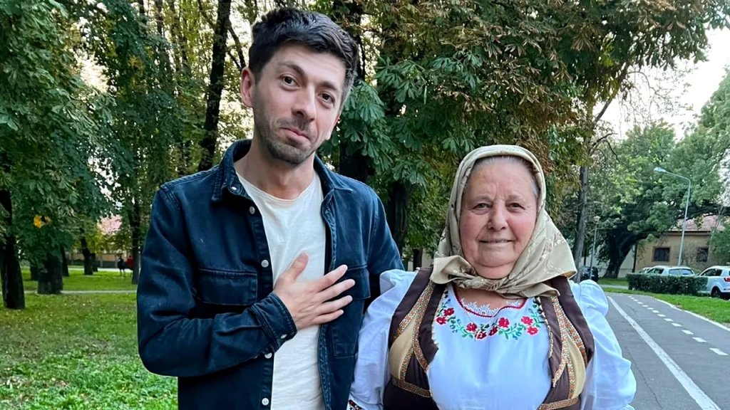 Controverse la Zilele Clujului / "Bunica" lui Mircea Bravo ar fi refuzat să se pozeze cu o fetiță: "Nu mi-a mai trebuit nimic"