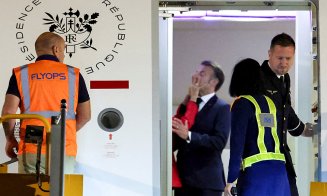 Reacţia preşedintelui Franţei după ce fimuleţul în care Brigitte Macron îl loveşte s-a viralizat