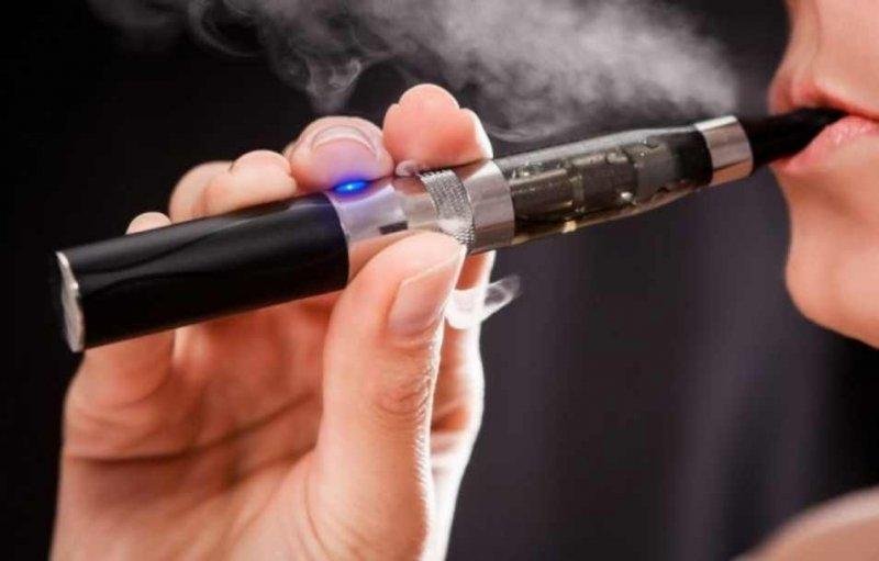 Clujean implicat în contrabandă cu țigări electronice, reținut de polițiști. Cum a acționat