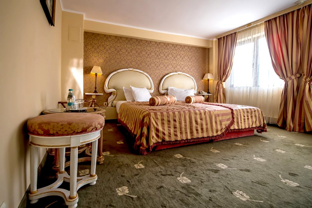 Cluj-Napoca, al doilea oraş din ţară la numărul de hoteluri de 5 stele / UNTOLD, TIFF sau Transylvania Open au crescut cererea în domeniul hotelier de elită