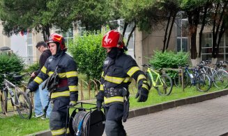 Peste 60 de studenți și angajați ai Universității Tehnice din Cluj-Napoca, evacuați de urgență în această dimineață