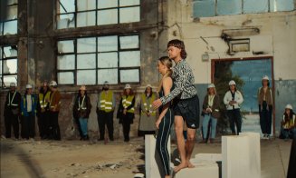 RIVUS X Centrul Cultural Clujean, primul proiect în parteneriat: perfomance de dans contemporan în hala cu arcade, de pe fosta platformă Carbochim