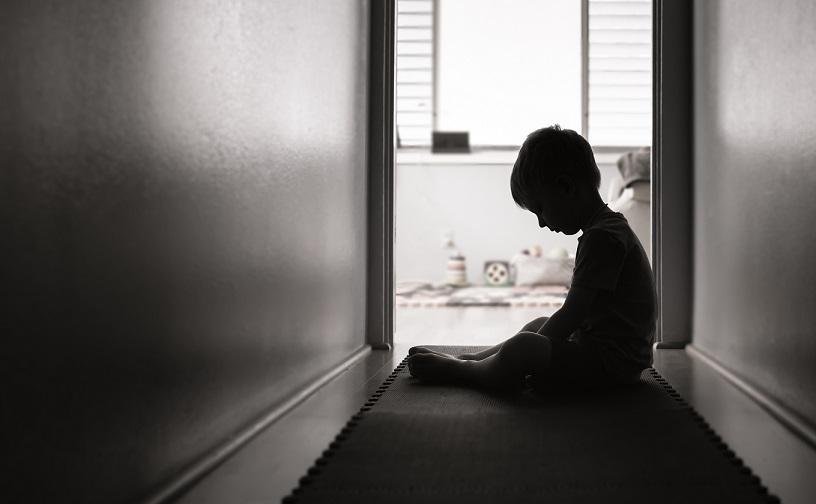 Peste 20.000 de cazuri de abuz, neglijare și exploatare a copilului,  în 2024, din care aproape 2.000, de abuz sexual. Apelul lansat de Salvați Copiii