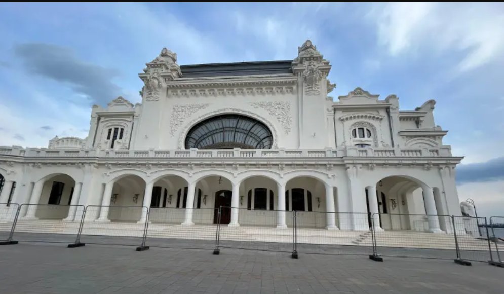 Ani de muncă, distruşi în câteva zile: Cazinoul din Constanţa, vandalizat la scurt timp după redeschidere