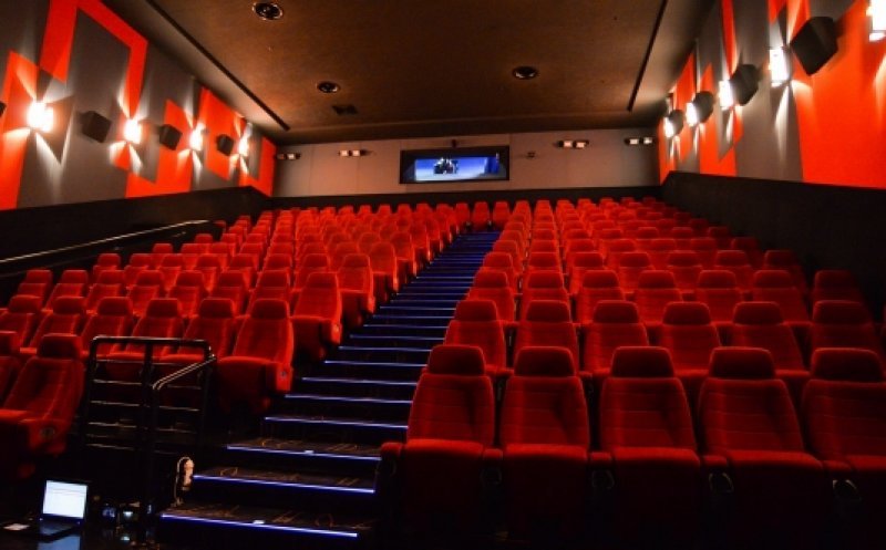 Cinematografele, în pierdere la Cluj. Cât a scăzut numărul spectatorilor și cât au cheltuit românii la filme