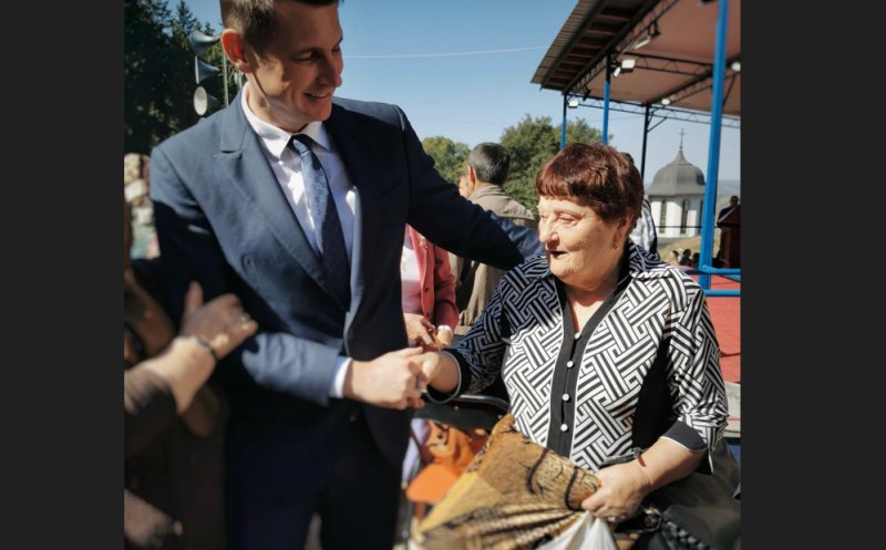 Mircea Abrudean, mesaj emoționant pentru fosta învățătoare de la Țaga: „Îi mulțumesc pentru răbdare, vocație și devotament”