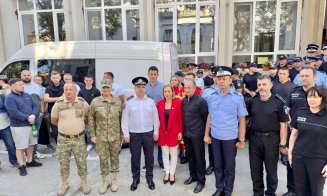 Acțiune impresionantă la Cluj! Polițiști, pompieri, jandarmi și angajați de la STS donează sânge