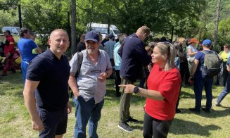 Inițiativă de lăudat a angajaților CJ Cluj, în frunte cu vicepreședintele Radu Rațiu. Au făcut curățenie în Cheile Turzii