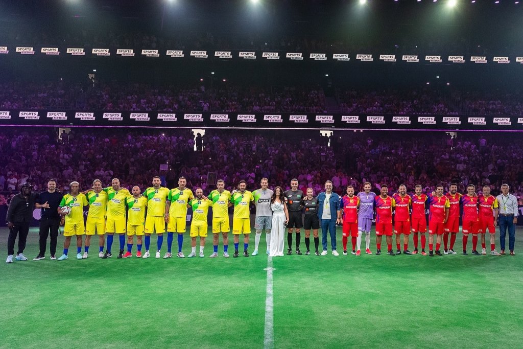 Fotbal spectacol la Sports Festival 2025. Legendele lumii și ale României au încântat publicul clujean