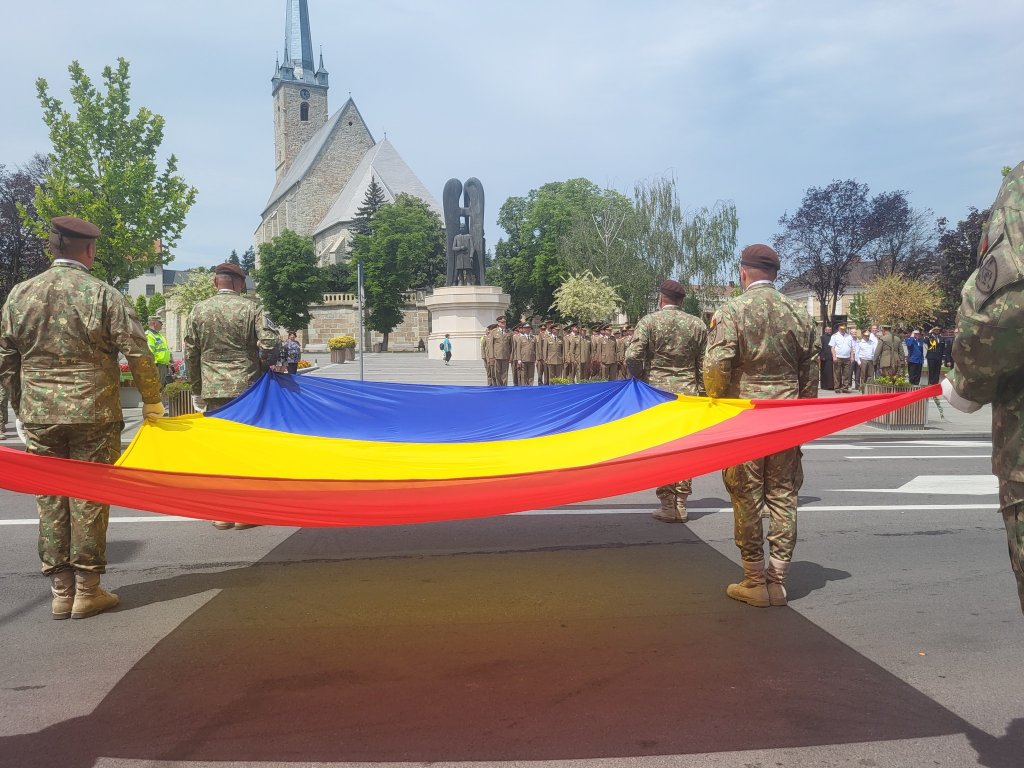 Cum va fi marcată la Dej Ziua Drapelului Național