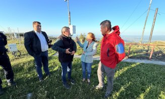 Prefectul Maria Forna a vizitat Stația Meteorologică Vlădeasa, grav afectată de un incendiu