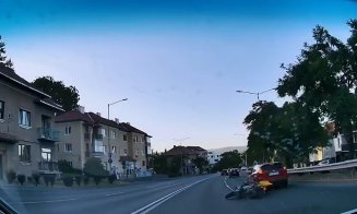 Se circulă ca în junglă în Cluj-Napoca / Accident pe Calea Turzii cu un livrator de mâncare