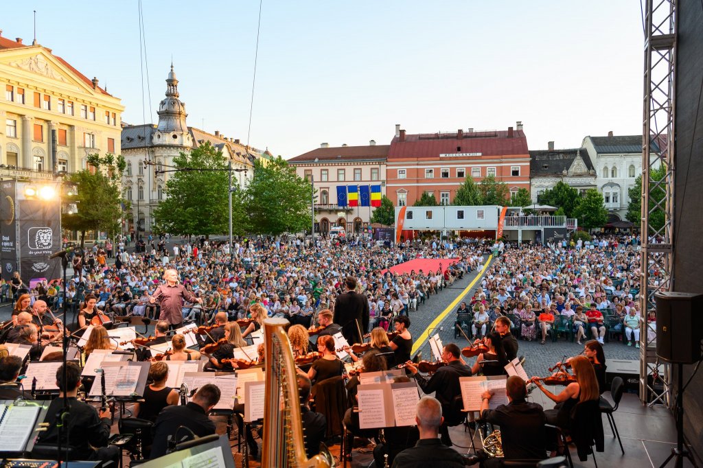 Mii de clujeni au participat la Opera Aperta 2025 – festivalul liric din inima orașului