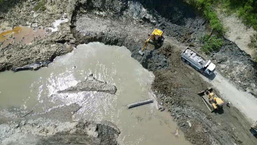 Chermeză Salrom de 62.000 de lei pe banii statului, în timp ce Salina Praid era inundată! Bacșiș, 4.300 de lei