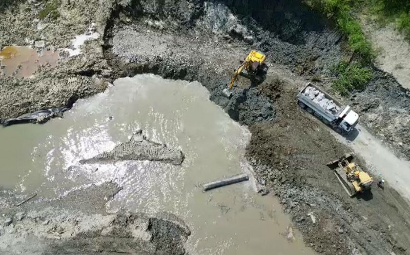 Chermeză Salrom de 62.000 de lei pe banii statului, în timp ce Salina Praid era inundată! Bacșiș, 4.300 de lei