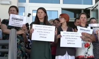 Protest spontan la Casa de Pensii Cluj: ”Ne cerem drepturile pentru munca depusă!”