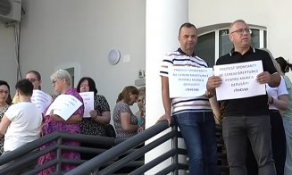 Protest spontan la Casa de Pensii Cluj: ”Ne cerem drepturile pentru munca depusă!”
