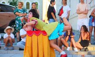 Cum au fost primele zile ale Festivalului  Internațional de Teatru de la Turda. Multă magie artistică și bucurie, atât pentru cei mari, cât și pentru 
