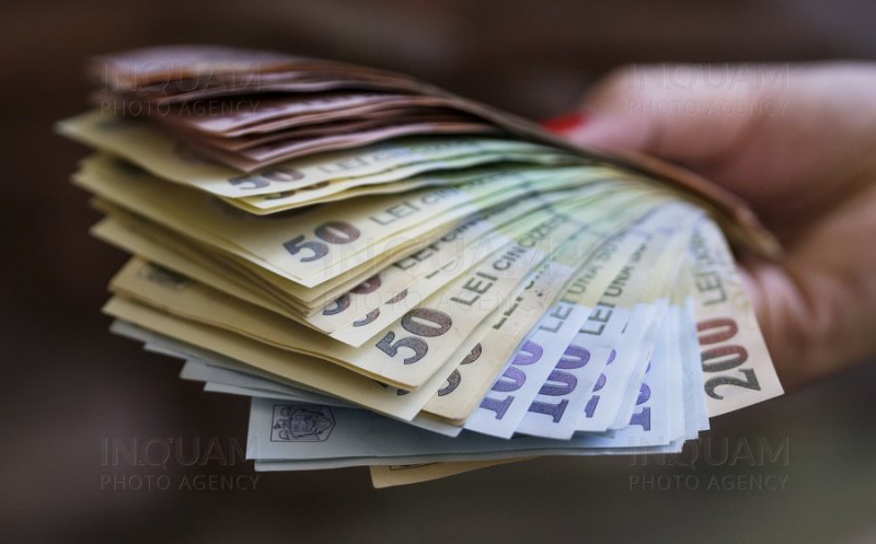 Inflaţia merge spre 8%, creşterea economică se duce spre zero. Riscul de recesiune nu poate fi ignorat