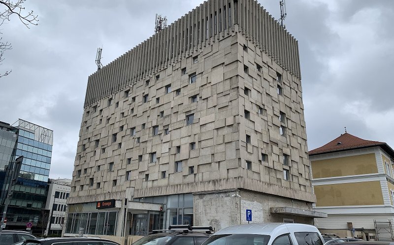 Palatul Telefoanelor din Cluj-Napoca, oficial clasat ca monument istoric. Primăria îl poate cumpăra
