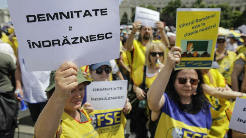 ANALIZĂ | „Valul de reacții și proteste va mai continua o vreme” / Guvernul, „scuturat în mod serios, de la toamnă”