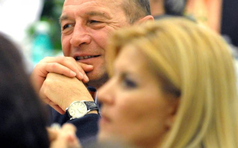 Udrea, întrebată dacă va vorbi cu Băsescu, în caz că acesta o va suna / În puşcărie nu a fost pe lista persoanelor pe care să le poată apela