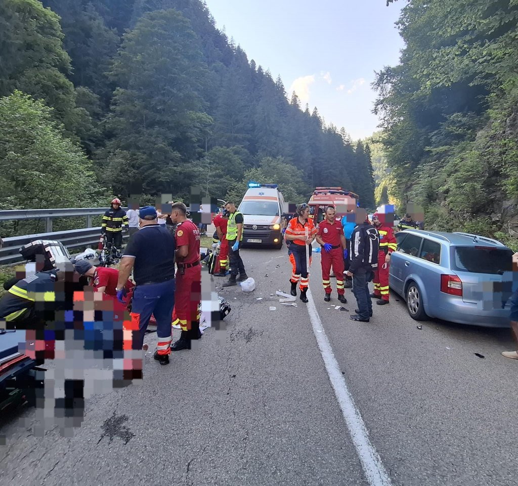 Cutremurător! Cum s-ar fi produs accidentul cu motociclete de pe Transalpina în care au murit doi oameni