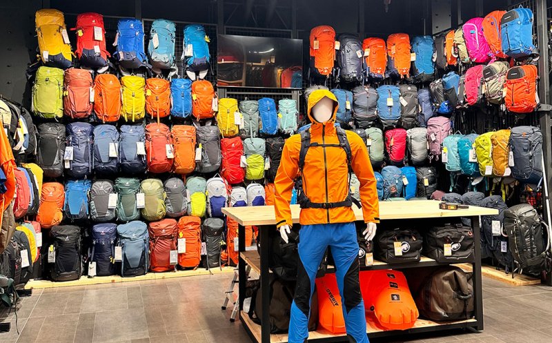 Himalaya, brandul de echipamente și îmbrăcăminte de munte, outdoor și sport, va deschide primul magazin din afara Capitalei în RIVUS Cluj-Napoca