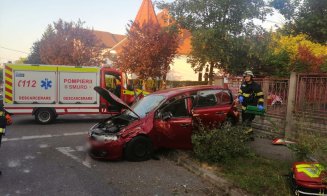 Accident rutier grav în Cluj-Napoca. Două victime, transportate de urgență la spital