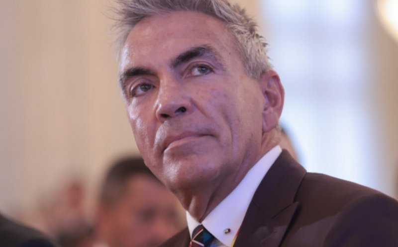 Dragoș Anastasiu și-a anunțat demisia din funcția de vicepremier