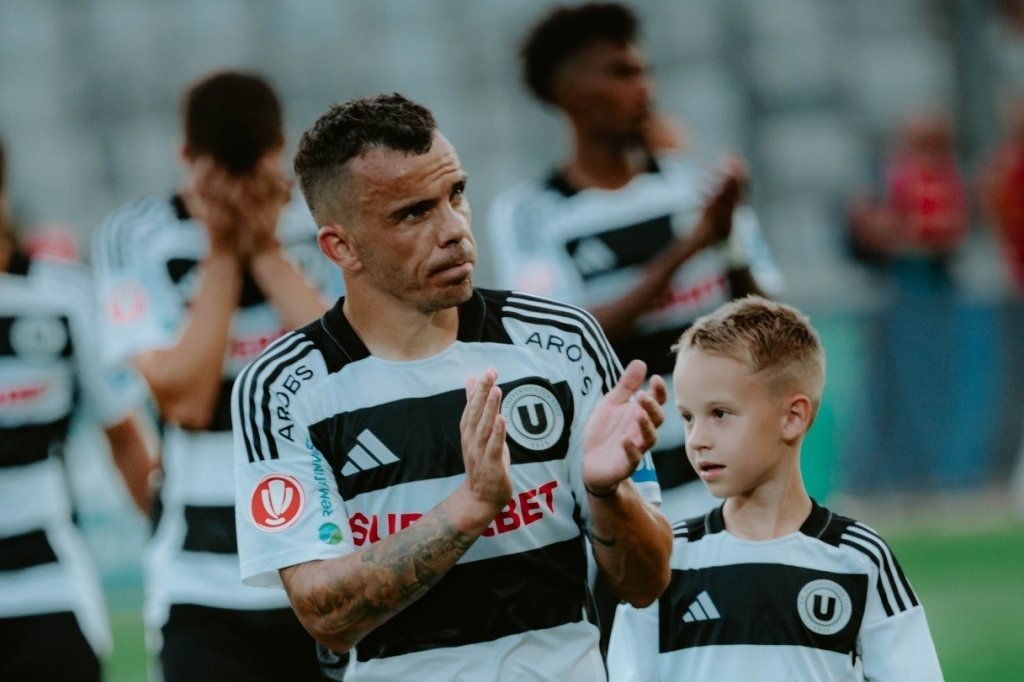 Nistor se apropie de record. Mijlocașul e la doar un singur meci de podiumul prezențelor all-time în Superligă