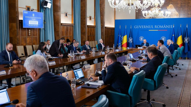 Ce s-a discutat la ședința coaliției de guvernare. Executivul își va asuma răspunderea pe o parte din pachetul doi de măsuri fiscale