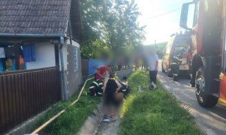 Accident în Cluj: Un bărbat a ieșit cu motocicleta de pe drum și a ajuns într-un șanț