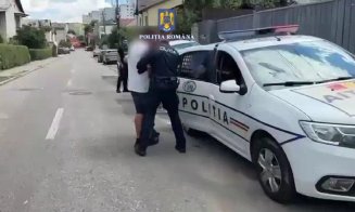 Fraudă cu abonamente de telefonie descoperită de polițiștii din Cluj: doi bărbați, arestați