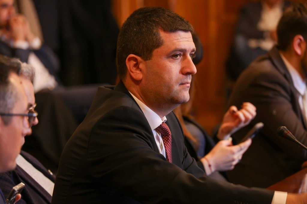 Ministrul Economiei, despre un posibil sabotaj la Uzina Mecanică Cugir: „Analizăm toate scenariile”